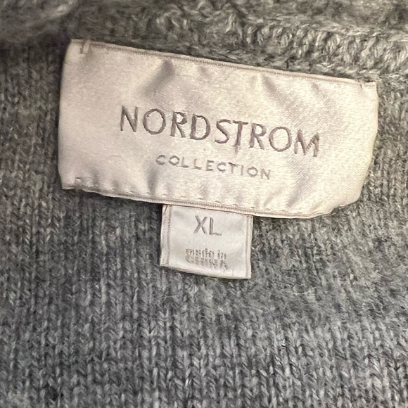 Nordstrom Woman’s Cowl Neck Tunic Cashmere Gray Sweater Size XL - Picture 2 of 2